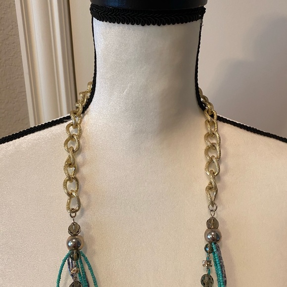 Turquoise and Gold Colored Beaded Necklace - Picture 8 of 9